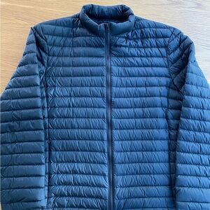J. McLaughlin Navy Puffer Jacket